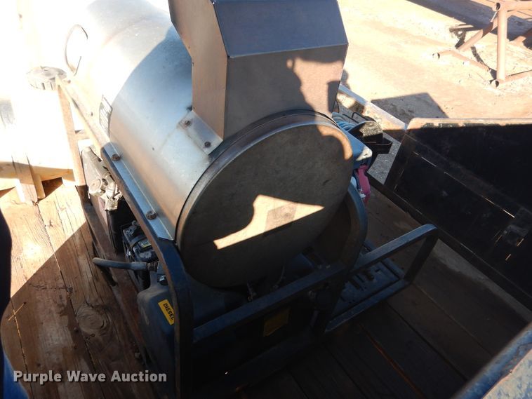 image for item DJ4886 2007 Horse Creek pressure washer trailer