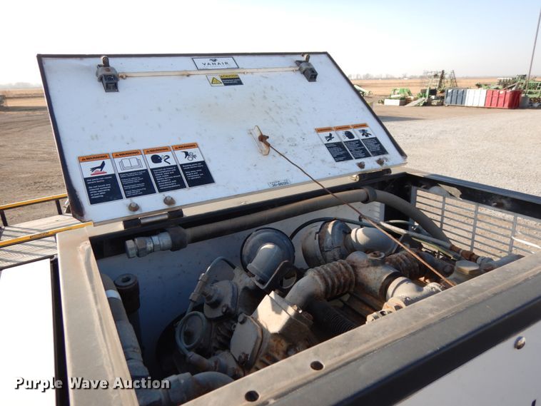 image for item DJ5775 2014 Kenworth T370  service truck