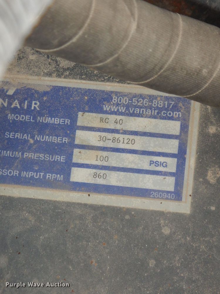 image for item DJ5775 2014 Kenworth T370  service truck