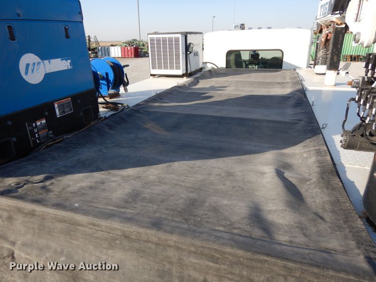 image for item DJ5775 2014 Kenworth T370  service truck