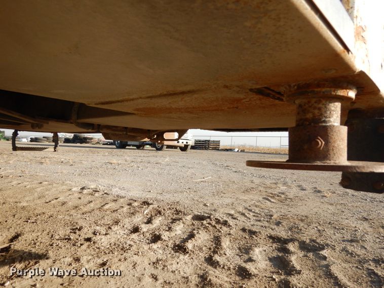 image for item DJ5775 2014 Kenworth T370  service truck