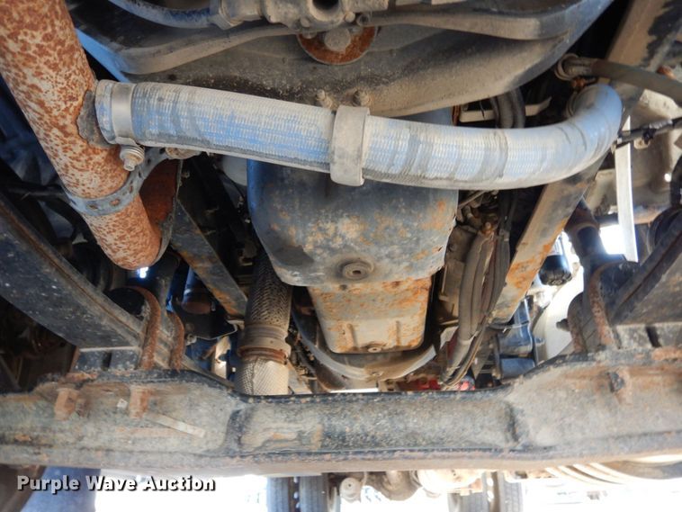 image for item DJ5775 2014 Kenworth T370  service truck