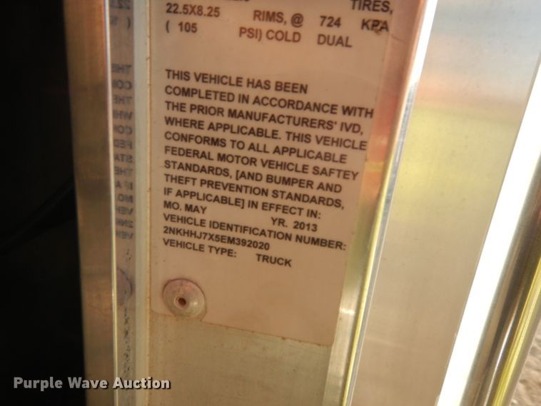 image for item DJ5775 2014 Kenworth T370  service truck