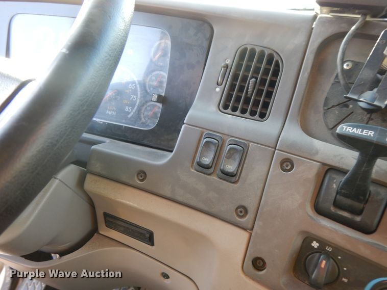 image for item DJ5776 2008 Sterling Acterra  fuel truck