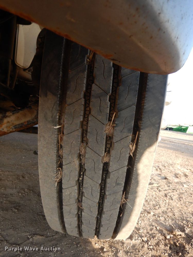 image for item DJ5776 2008 Sterling Acterra  fuel truck