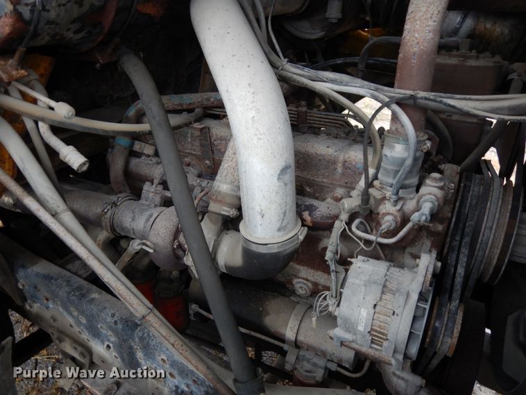 image for item DJ5789 1985 International F2554  dump truck