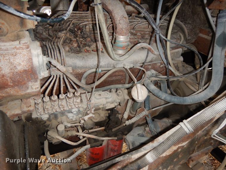 image for item DJ5789 1985 International F2554  dump truck