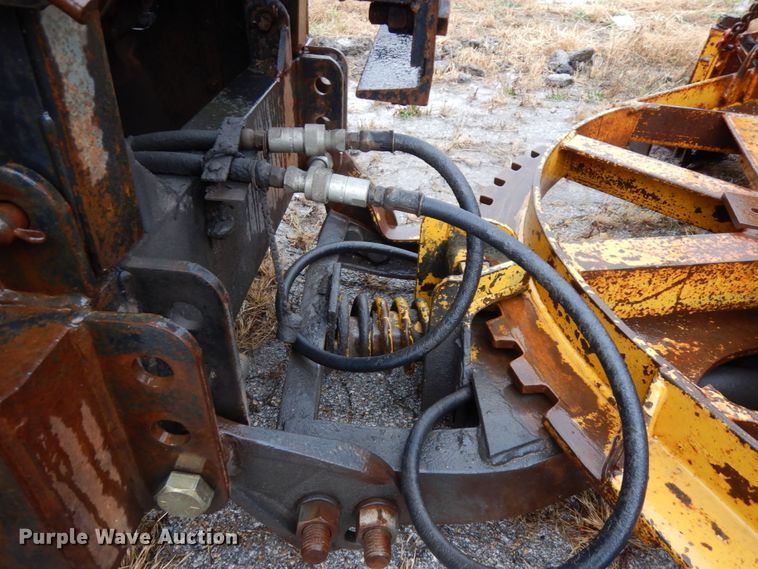 image for item DJ5789 1985 International F2554  dump truck