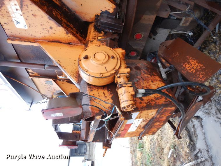 image for item DJ5789 1985 International F2554  dump truck