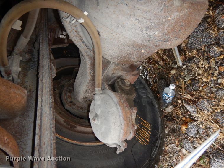 image for item DJ5789 1985 International F2554  dump truck