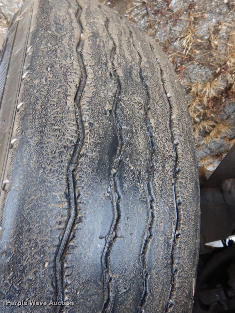 image for item DJ5789 1985 International F2554  dump truck