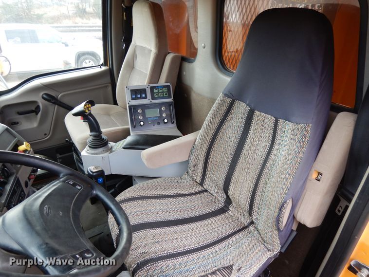 image for item DJ5793 2003 Sterling LT9500  dump truck