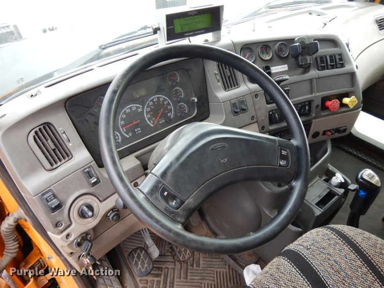 image for item DJ5793 2003 Sterling LT9500  dump truck