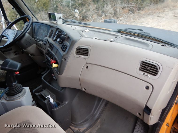 image for item DJ5793 2003 Sterling LT9500  dump truck