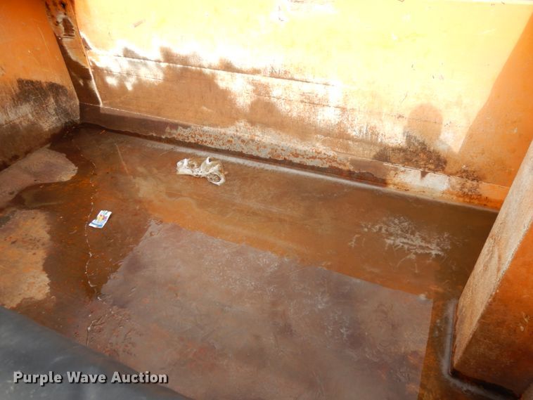 image for item DJ5793 2003 Sterling LT9500  dump truck