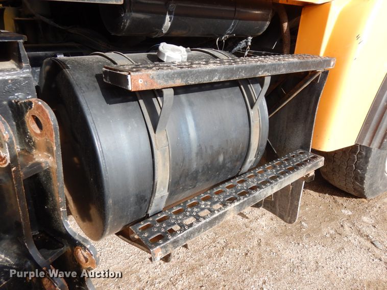 image for item DJ5793 2003 Sterling LT9500  dump truck