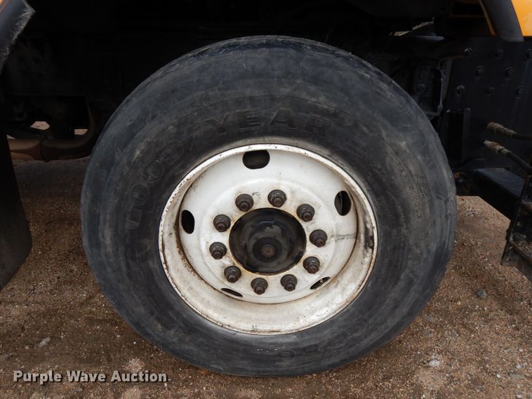 image for item DJ5793 2003 Sterling LT9500  dump truck