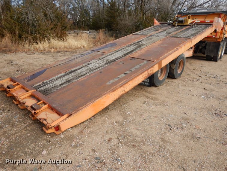 image for item DJ5794 1987 Evans Plugge T202D7 tilt deck equipment trailer