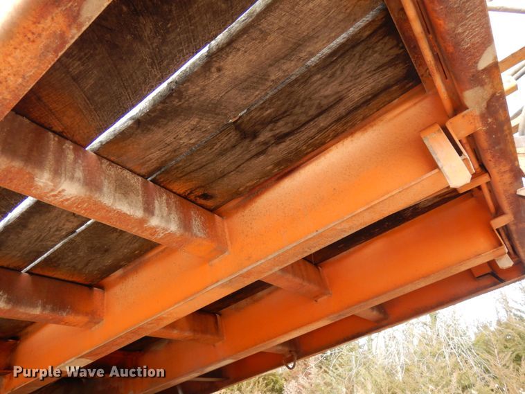 image for item DJ5794 1987 Evans Plugge T202D7 tilt deck equipment trailer