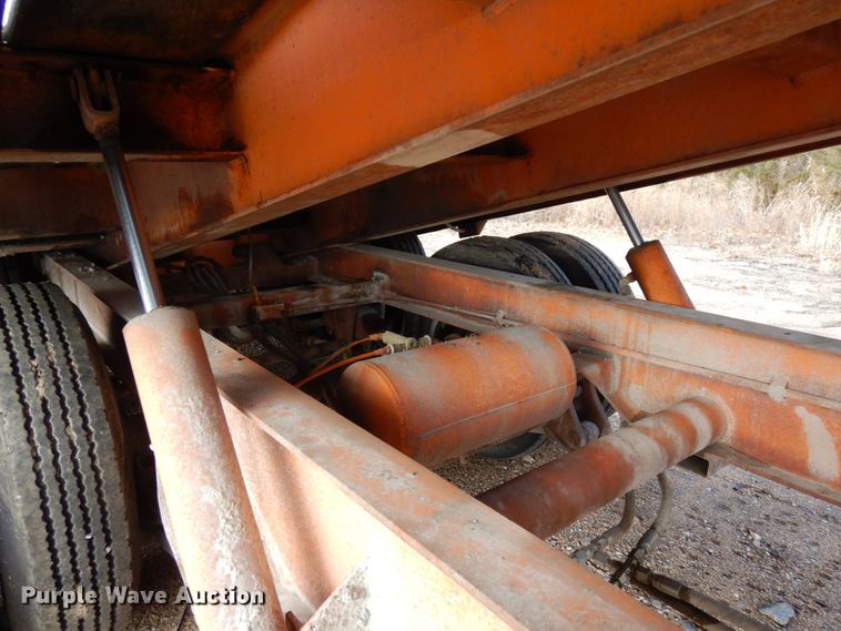 image for item DJ5794 1987 Evans Plugge T202D7 tilt deck equipment trailer