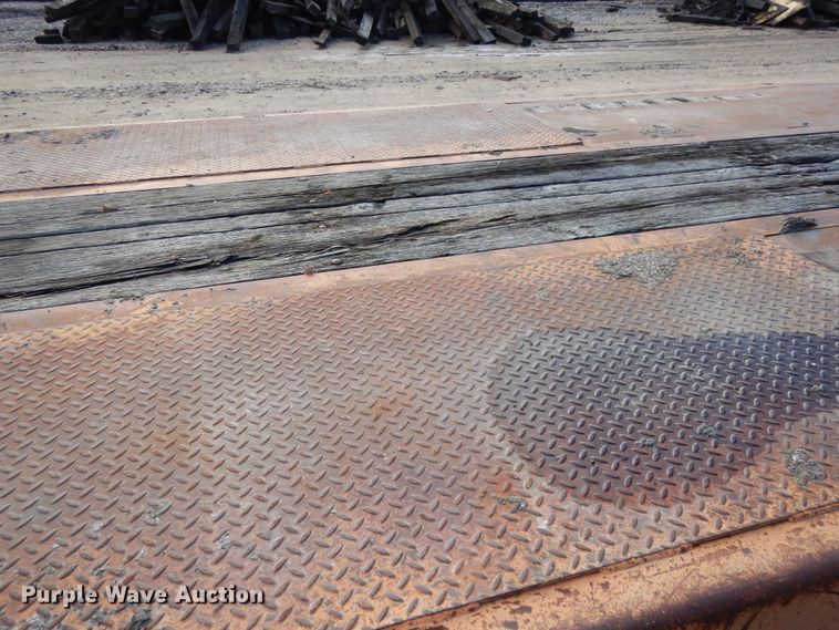 image for item DJ5794 1987 Evans Plugge T202D7 tilt deck equipment trailer