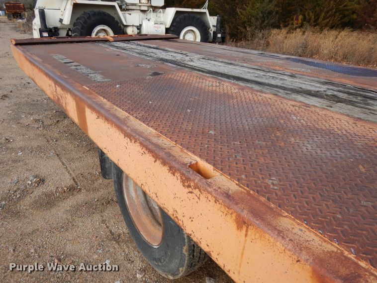 image for item DJ5794 1987 Evans Plugge T202D7 tilt deck equipment trailer