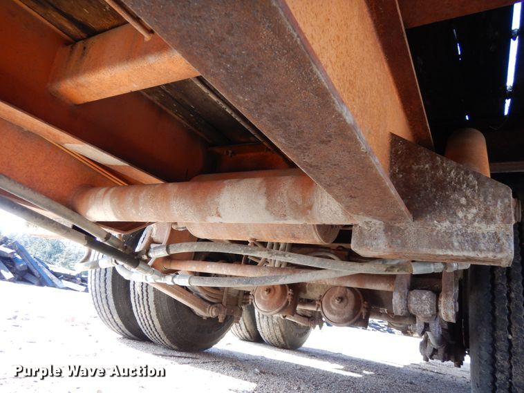 image for item DJ5794 1987 Evans Plugge T202D7 tilt deck equipment trailer