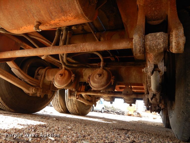 image for item DJ5794 1987 Evans Plugge T202D7 tilt deck equipment trailer