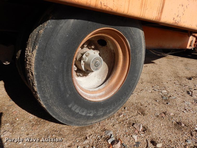 image for item DJ5794 1987 Evans Plugge T202D7 tilt deck equipment trailer