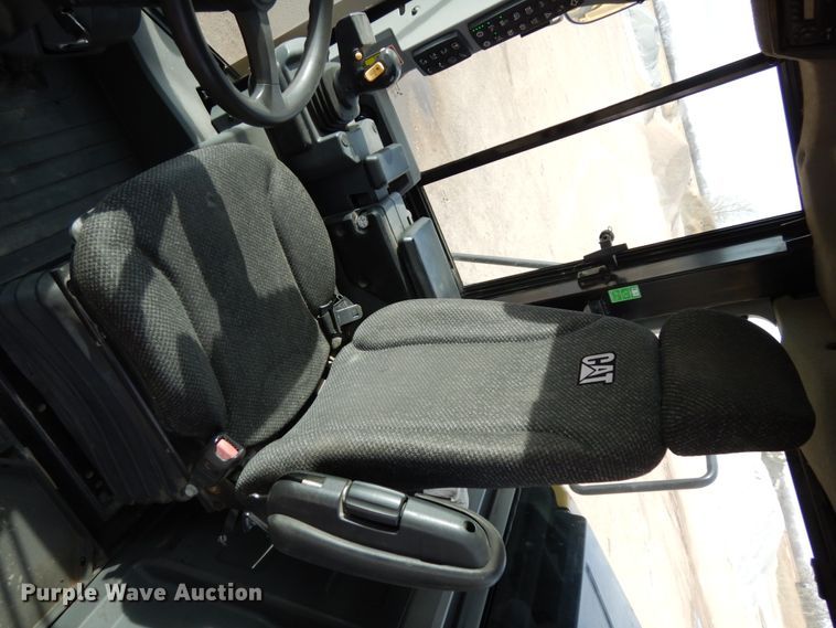 image for item DJ5816 2013 Caterpillar 950K  wheel loader