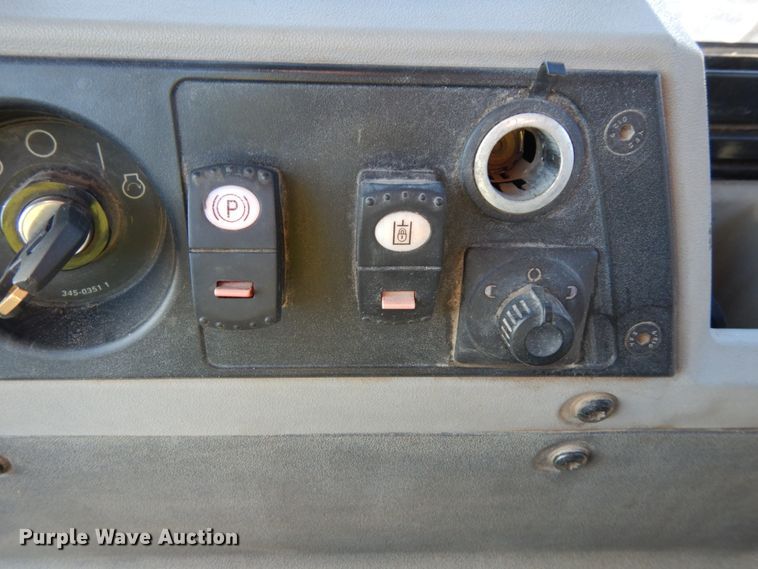 image for item DJ5820 2013 Caterpillar 972K  wheel loader