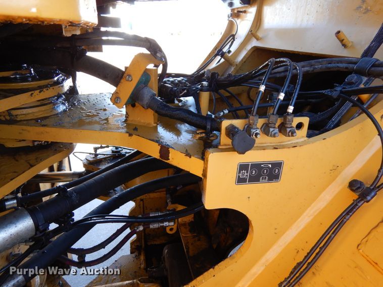 image for item DJ5820 2013 Caterpillar 972K  wheel loader