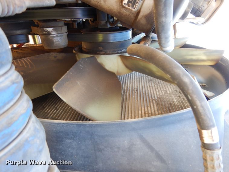 image for item DJ5821 2007 Freightliner Business Class M2  roll-off container truck