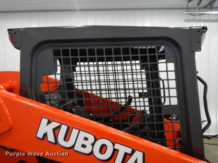 image for item DJ5827 2018 Kubota SSV75  skid steer loader