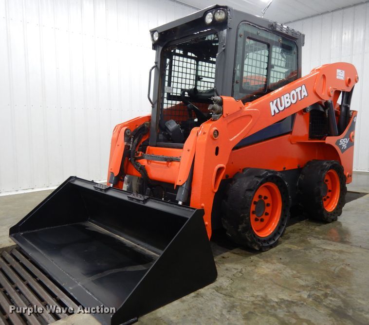 image for item DJ5828 2016 Kubota SSV75  skid steer loader