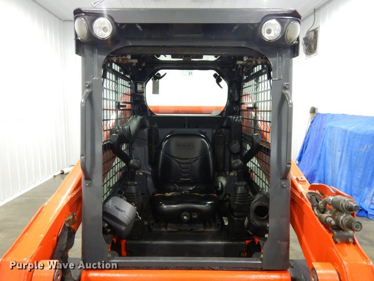 image for item DJ5828 2016 Kubota SSV75  skid steer loader
