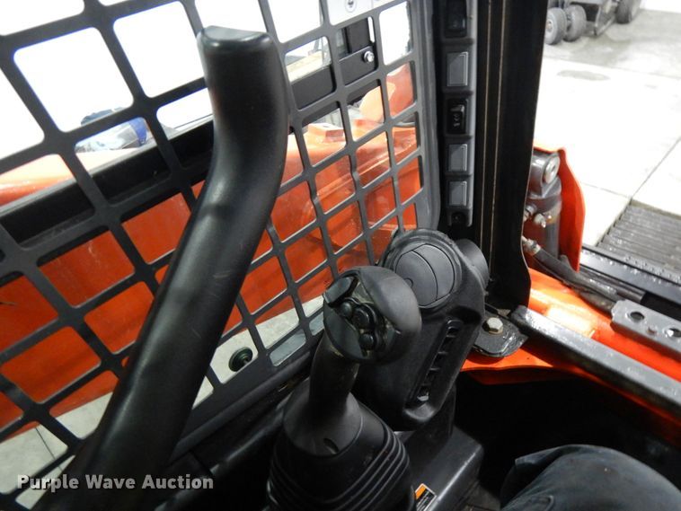 image for item DJ5828 2016 Kubota SSV75  skid steer loader