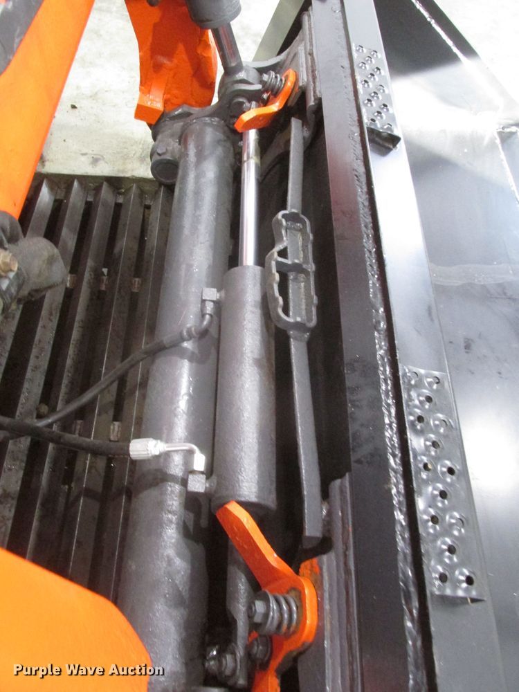 image for item DJ5828 2016 Kubota SSV75  skid steer loader