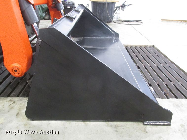 image for item DJ5828 2016 Kubota SSV75  skid steer loader