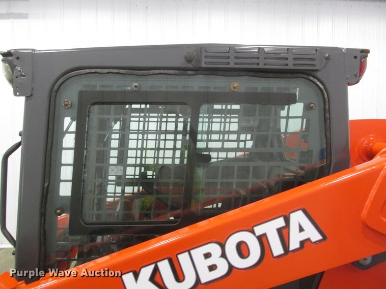 image for item DJ5828 2016 Kubota SSV75  skid steer loader