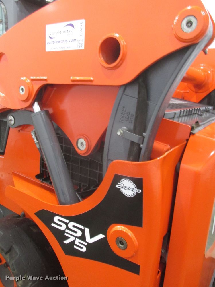 image for item DJ5828 2016 Kubota SSV75  skid steer loader