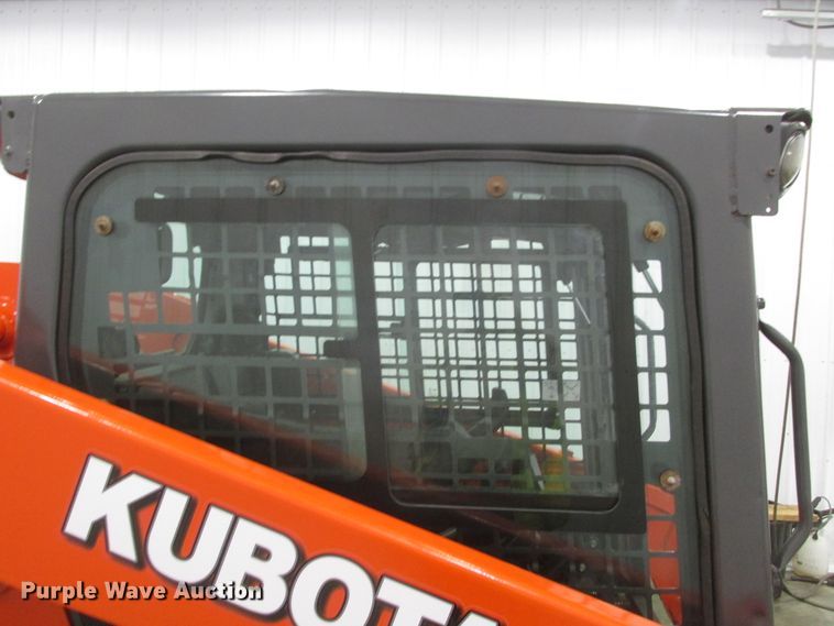 image for item DJ5828 2016 Kubota SSV75  skid steer loader