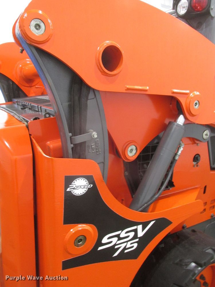 image for item DJ5828 2016 Kubota SSV75  skid steer loader
