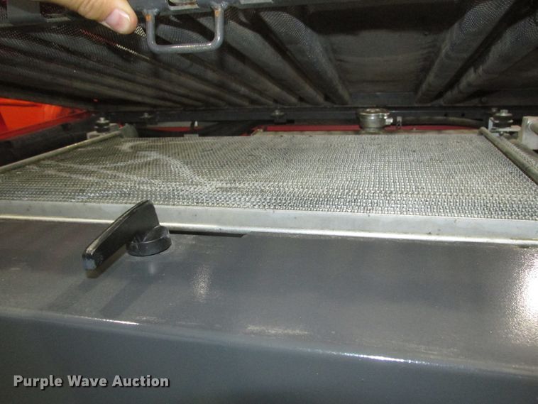 image for item DJ5828 2016 Kubota SSV75  skid steer loader