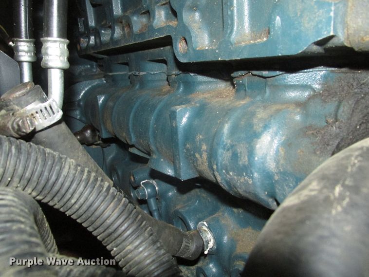 image for item DJ5828 2016 Kubota SSV75  skid steer loader