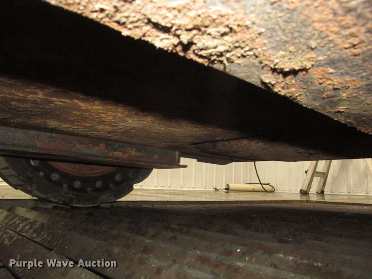 image for item DJ5828 2016 Kubota SSV75  skid steer loader