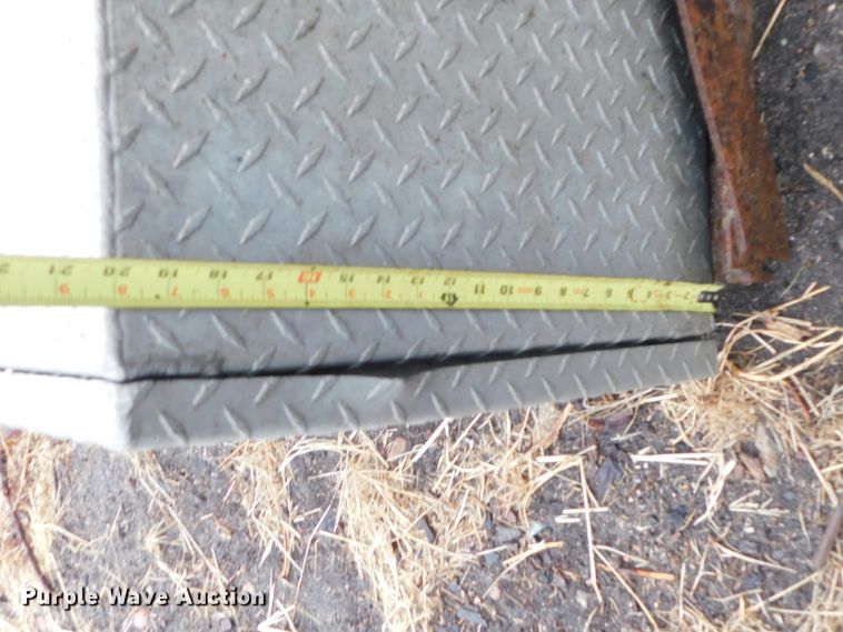 image for item DJ5838 Knapheide GCDH-160B-P dump bed