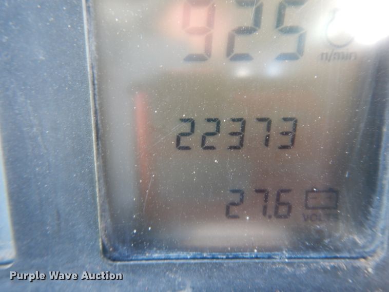 image for item DJ6701 2003 John Deere TC44H  wheel loader