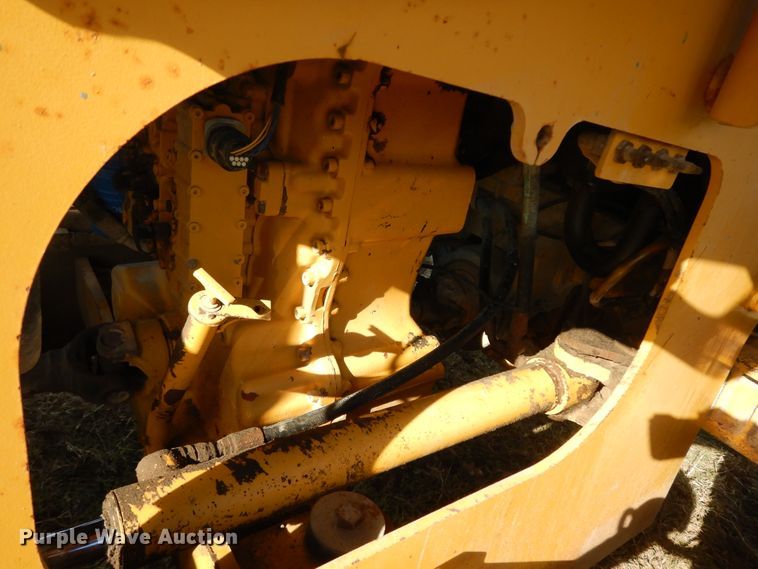 image for item DJ6701 2003 John Deere TC44H  wheel loader