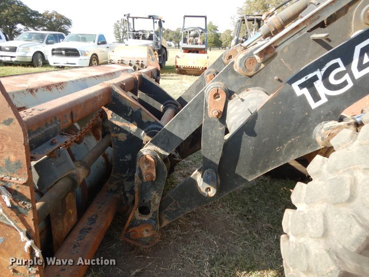 image for item DJ6701 2003 John Deere TC44H  wheel loader